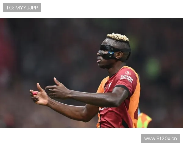 埃弗顿锁定十四自由球员引关注